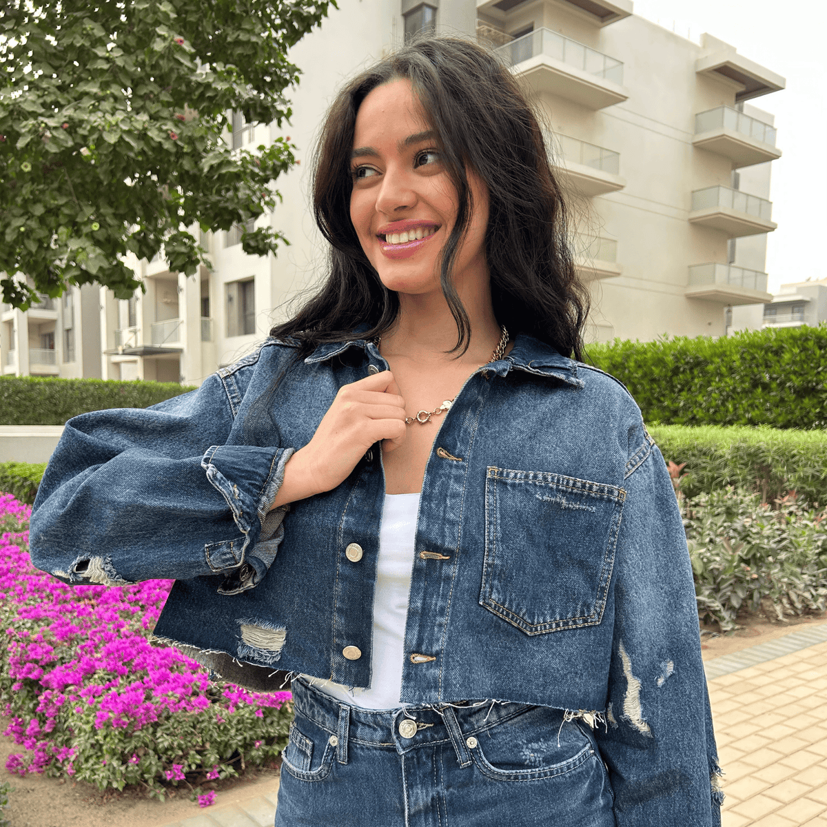 Essential Cropped Denim Jacket