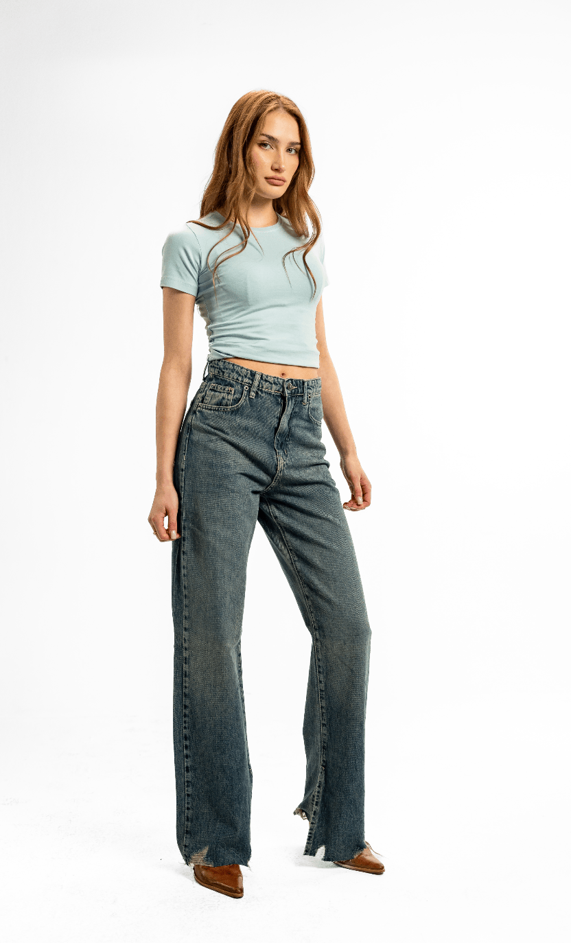 Skyline Ease Tee Look