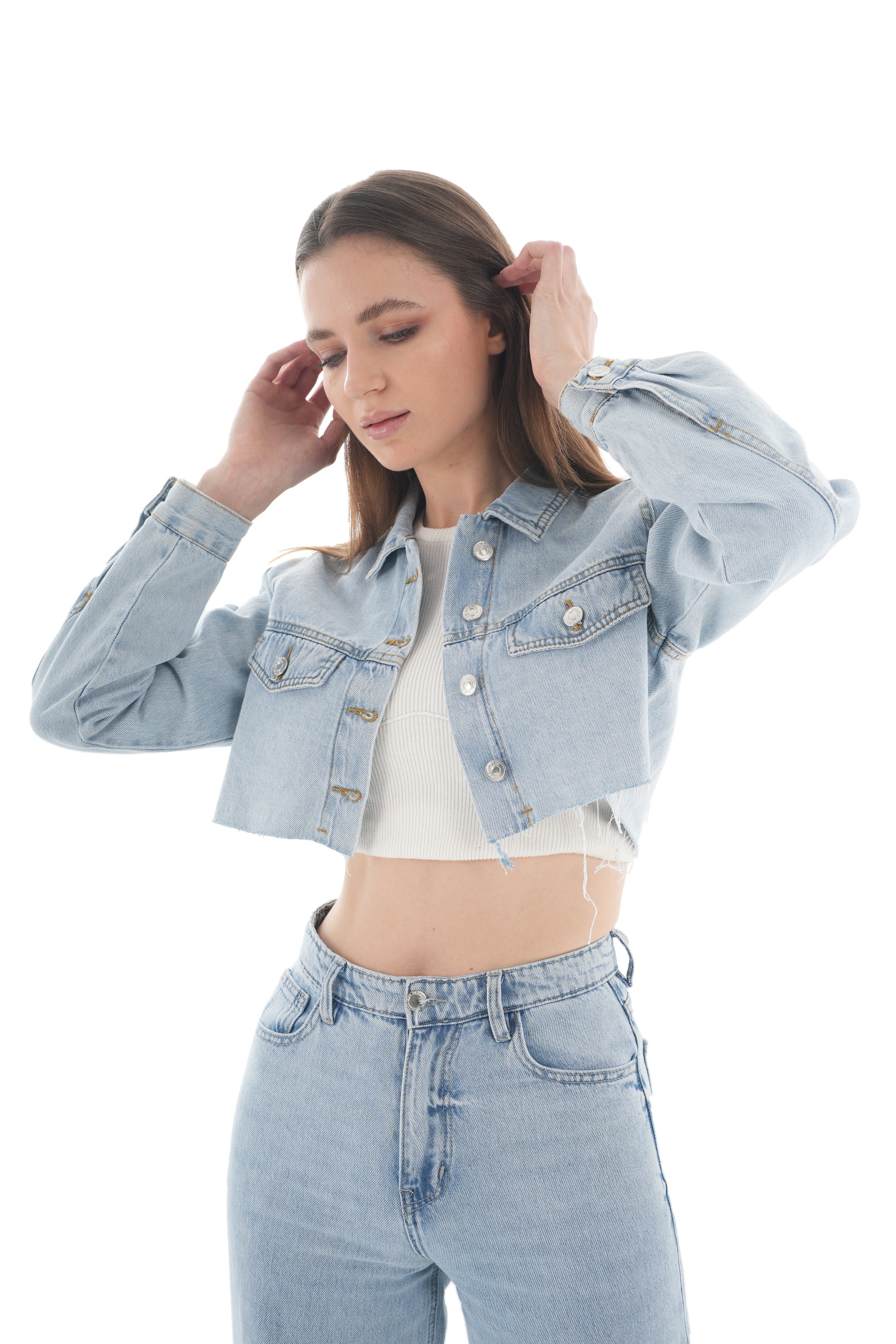 Cropped Light Wash Denim Jacket - Lioroucci