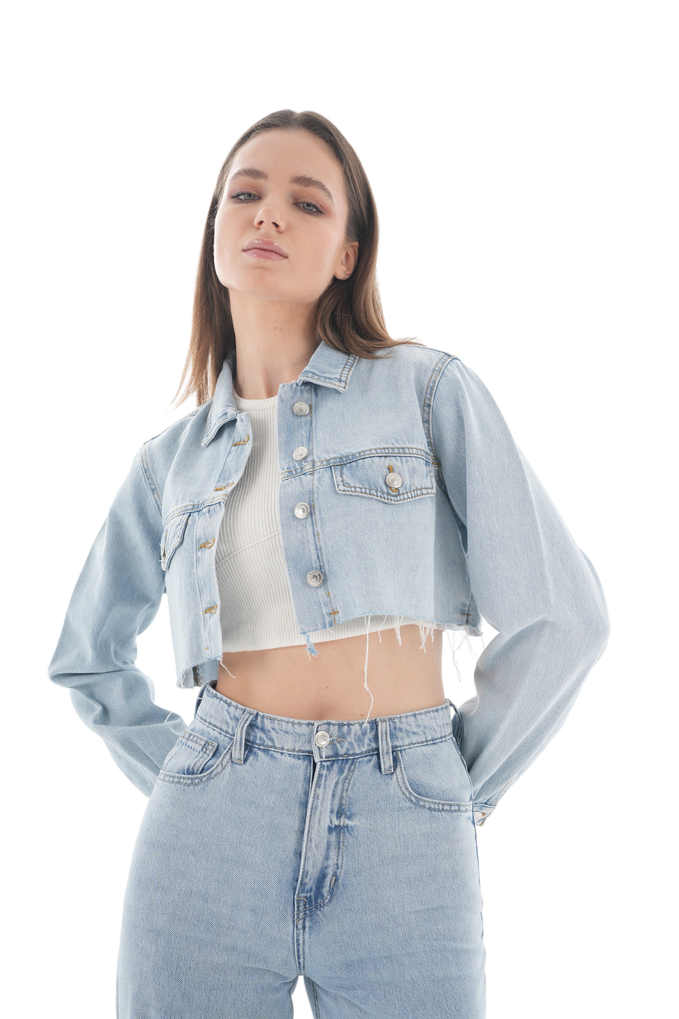 Cropped Light Wash Denim Jacket - Lioroucci