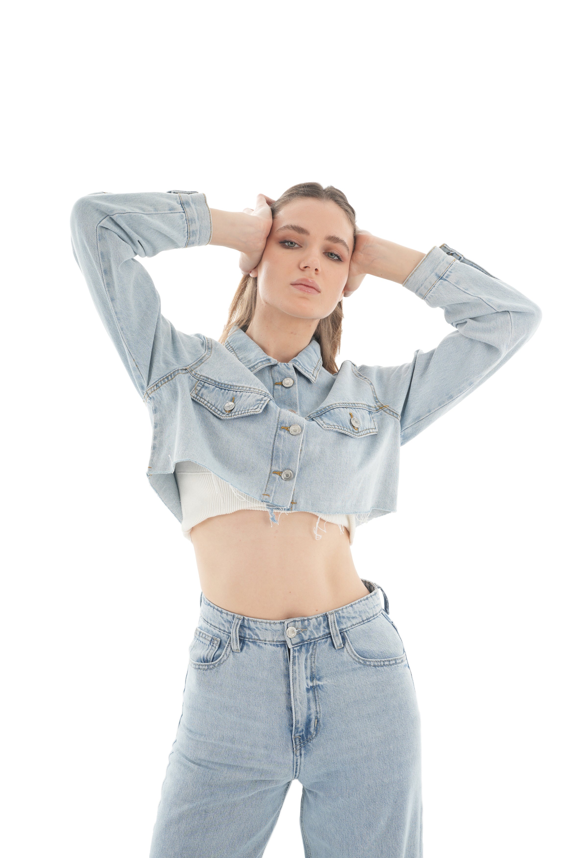 Cropped Light Wash Denim Jacket - Lioroucci