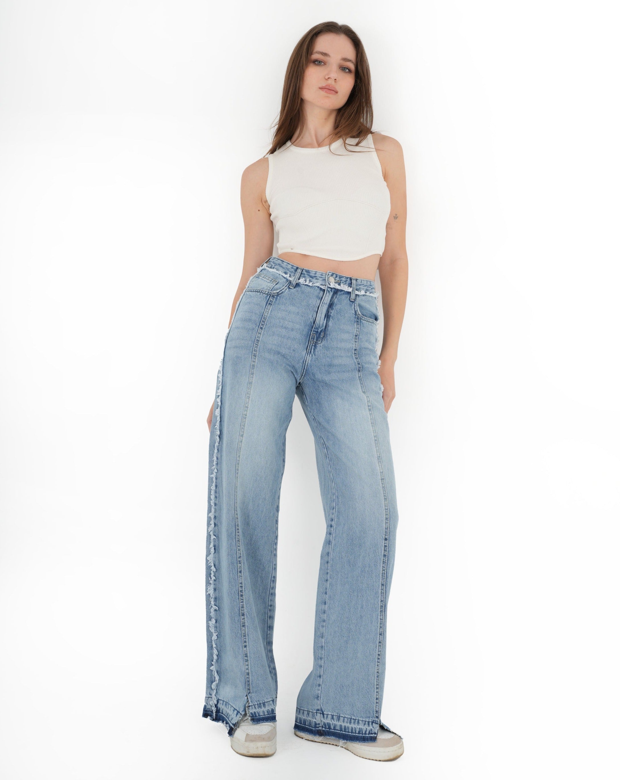 High-Waist Medium Wash Wide Leg Jeans - Lioroucci