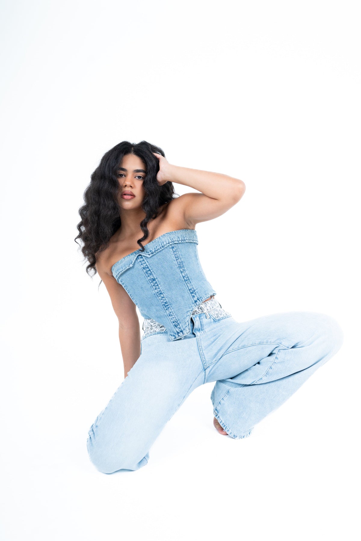 THE REVERSE CORSET
