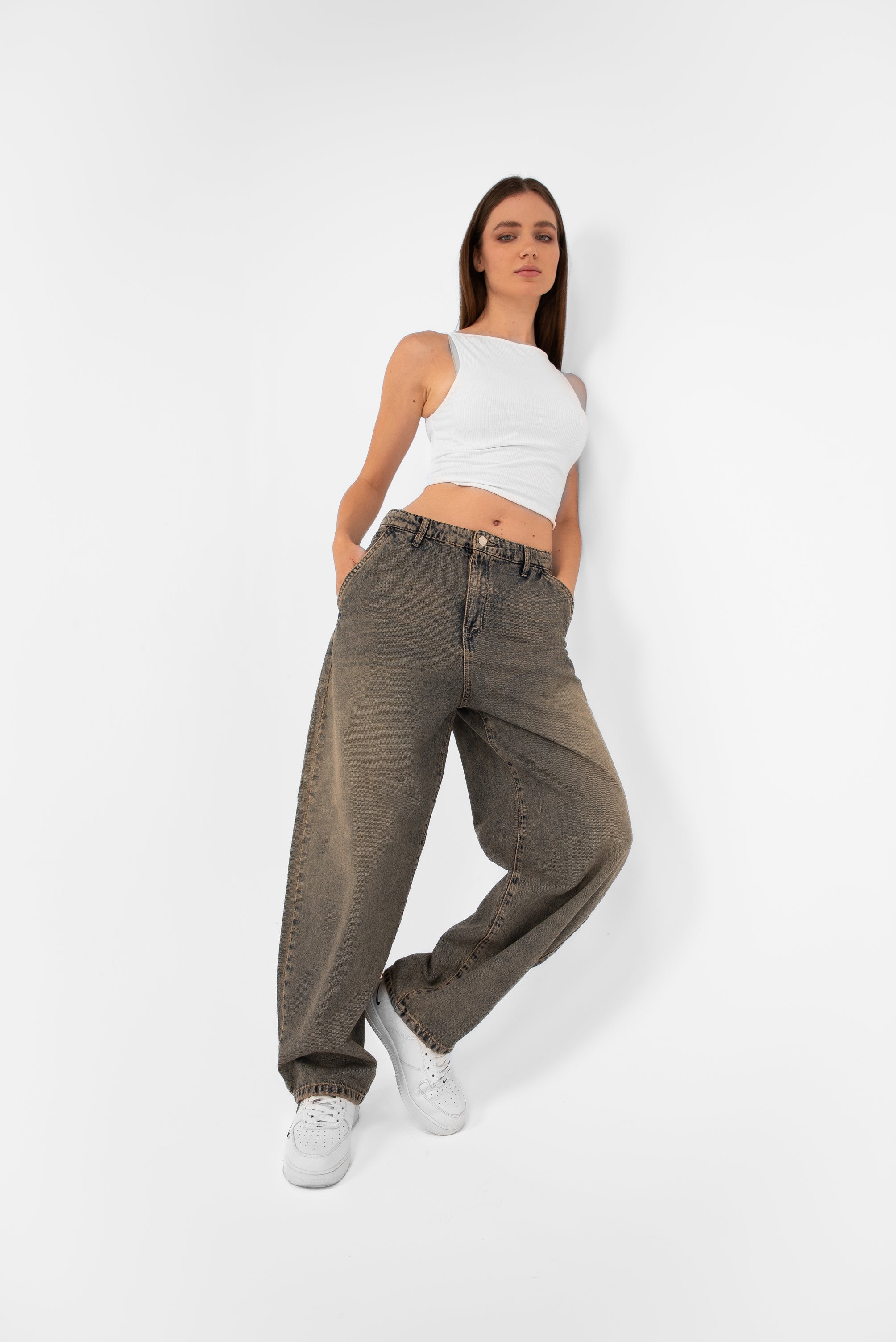 High-Waist Acid Wash Balloon Jeans - Lioroucci