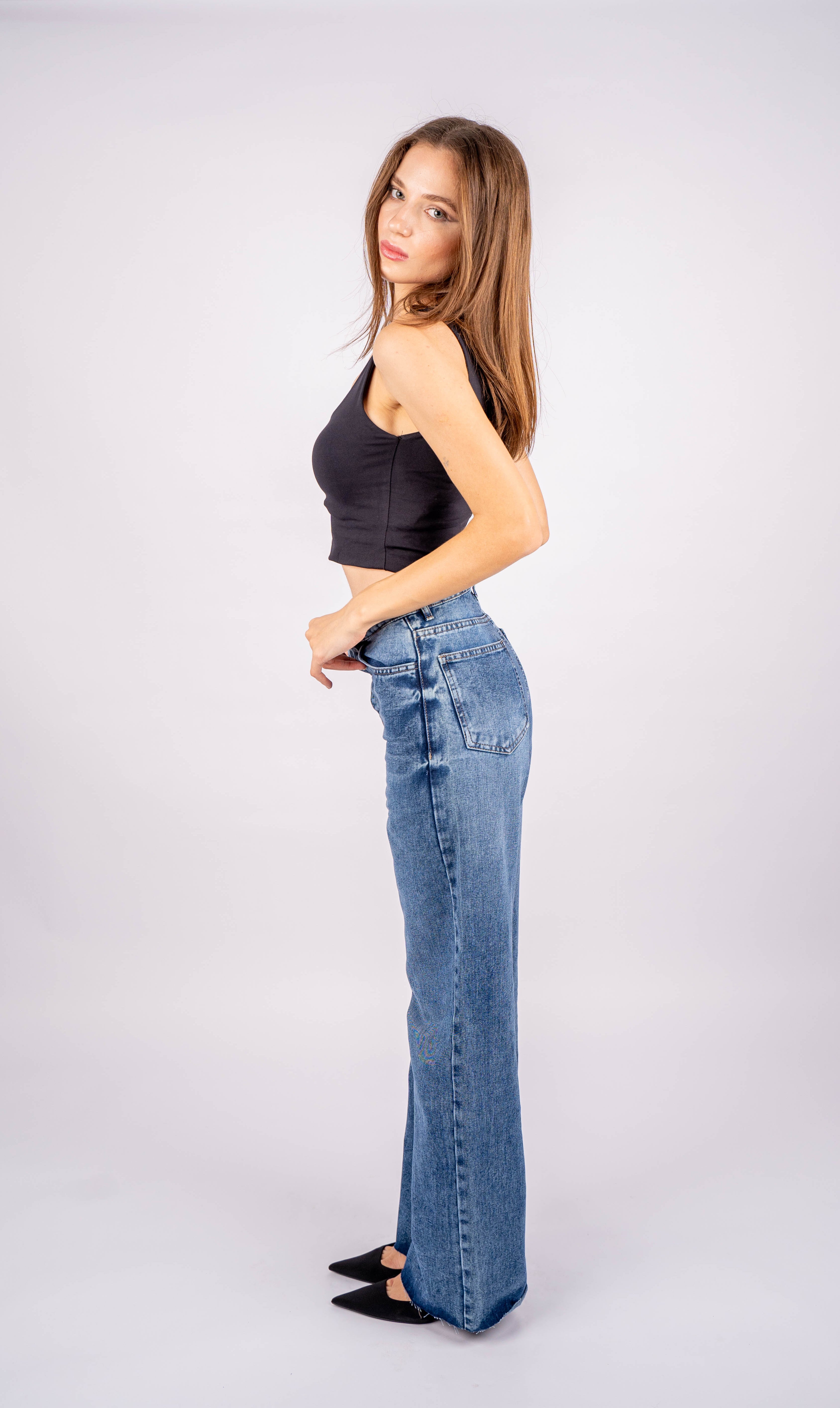 High-waist blue side split straight leg jeans