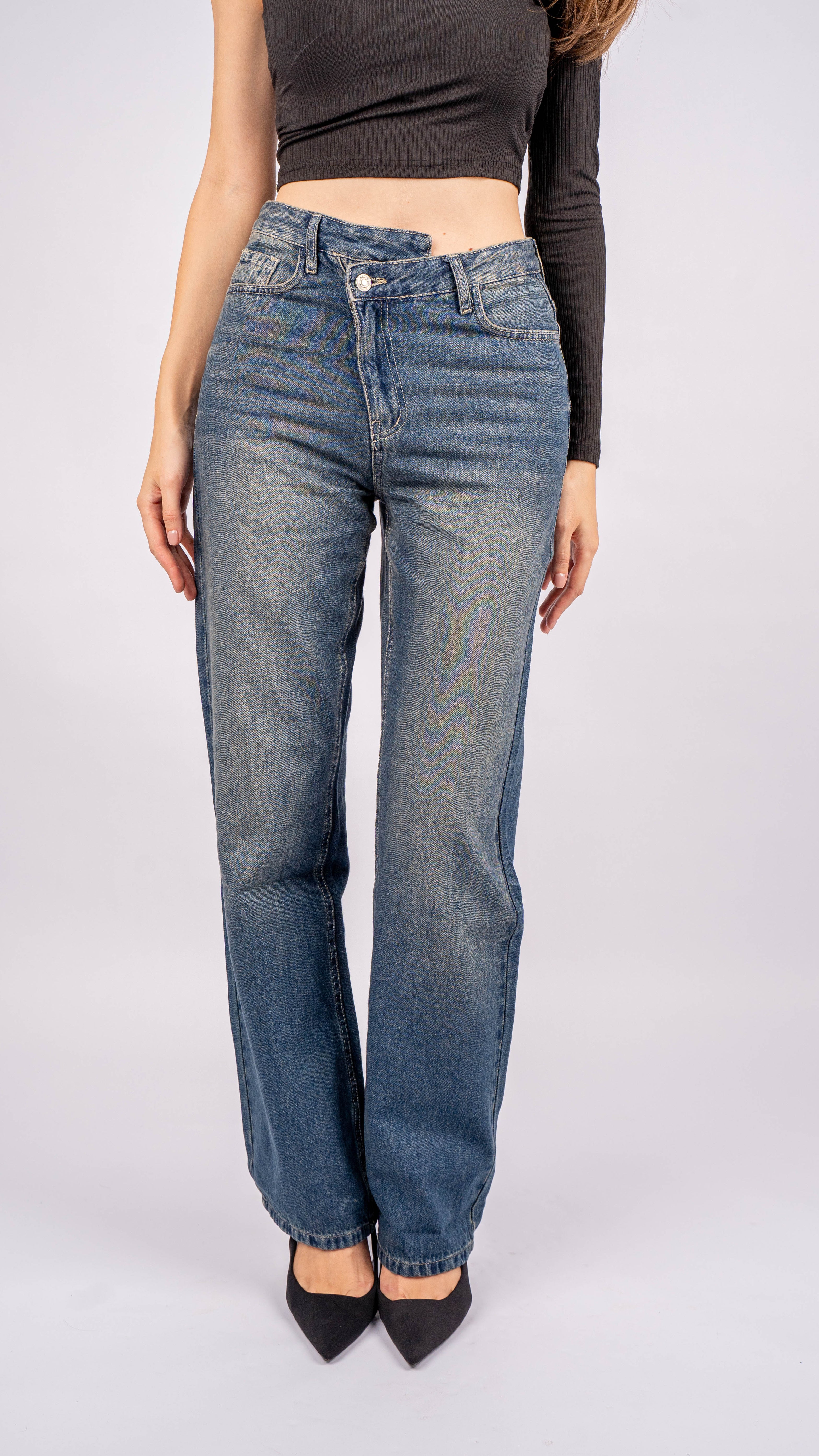 High-Waist Dirty Cross Belt  Straight Leg Jeans