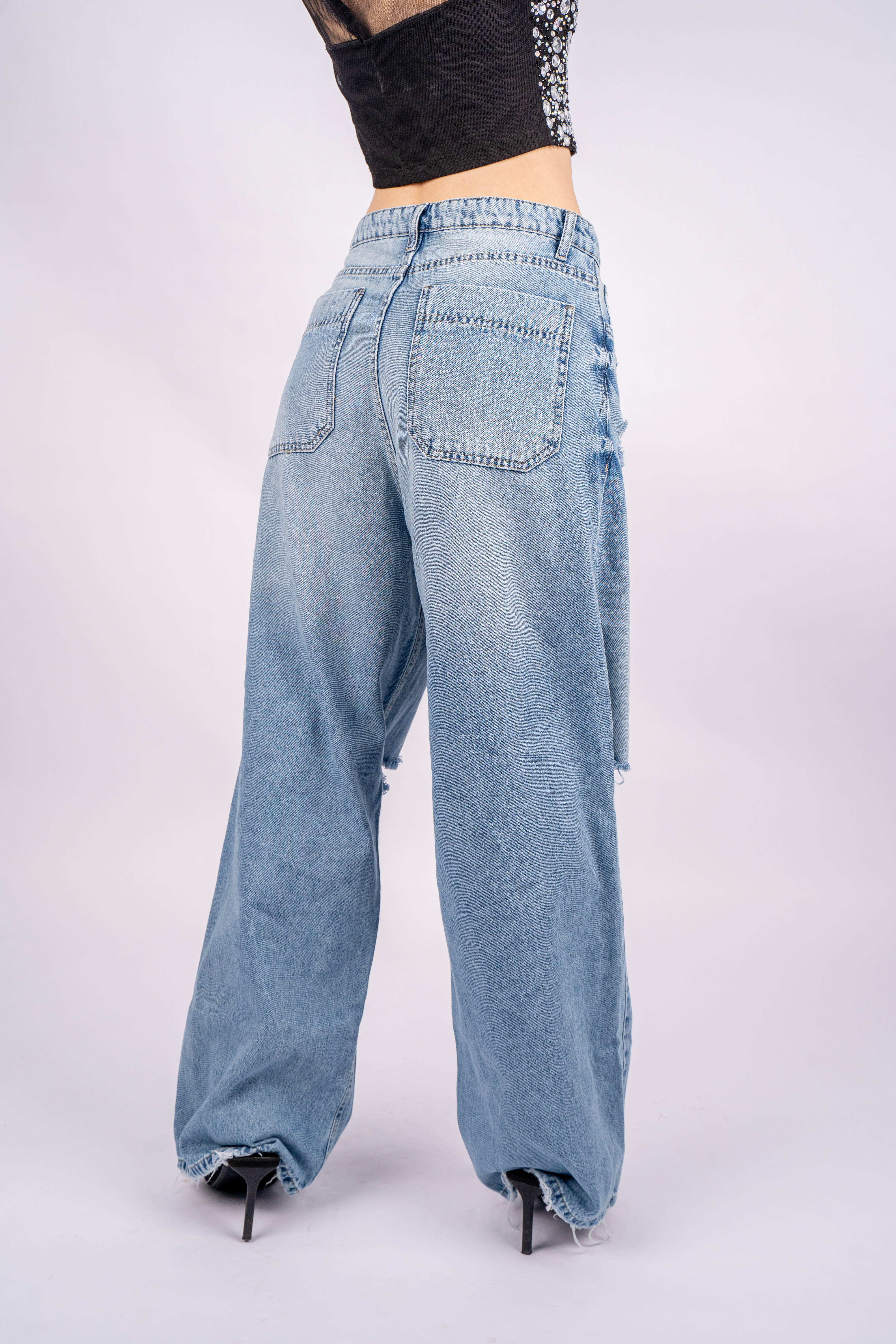 Super Baggy Meduim Wash Jeans